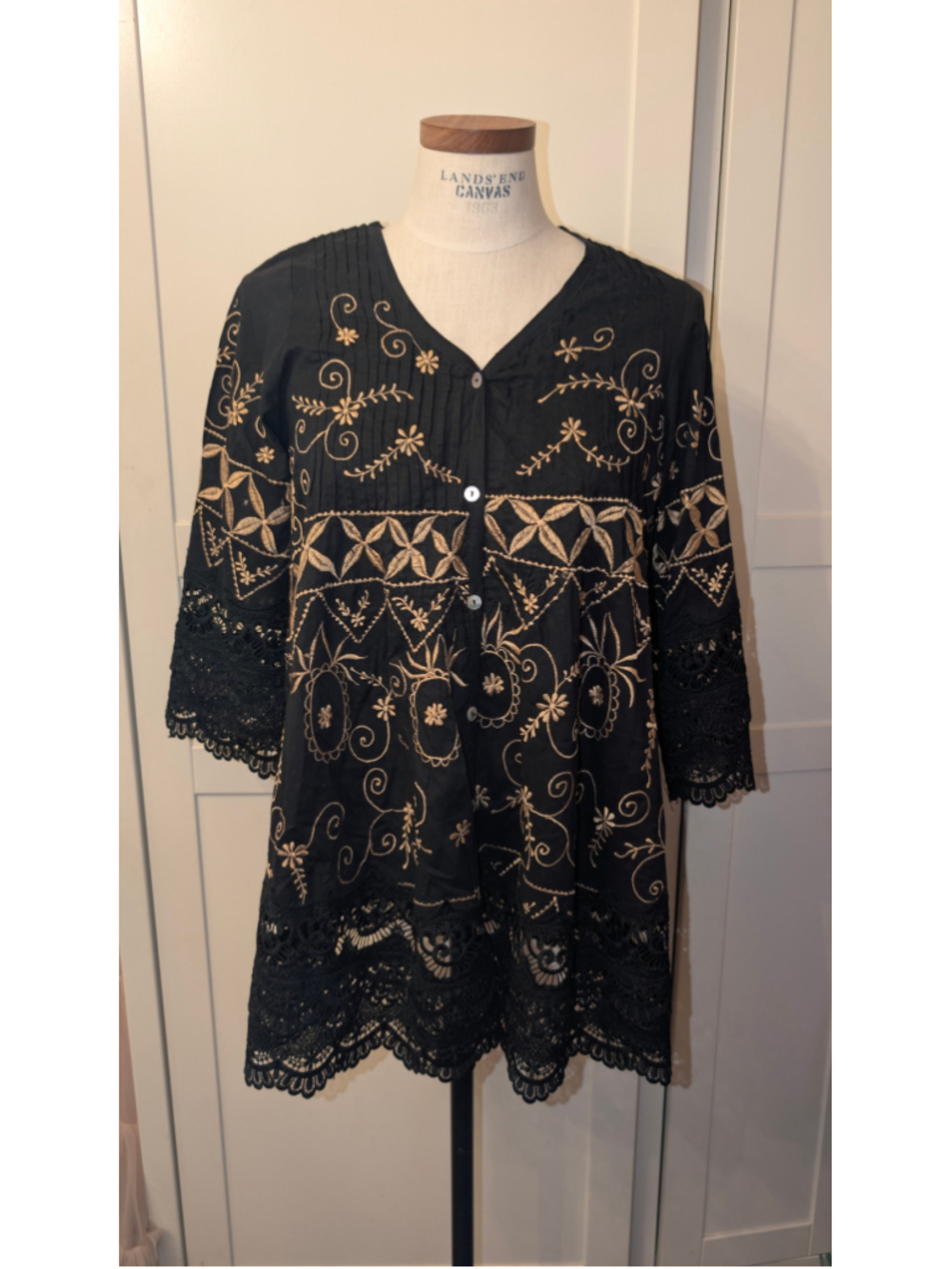 Women's Pong Embroidered Blouse Size S Black Gold